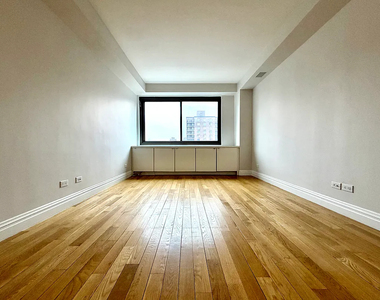 120 West 97th Street - Photo Thumbnail 3