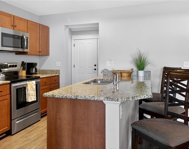 681 High Street - Photo Thumbnail 7