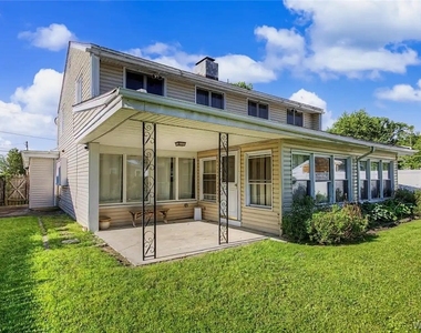 9326 Rivershore Drive - Photo Thumbnail 27