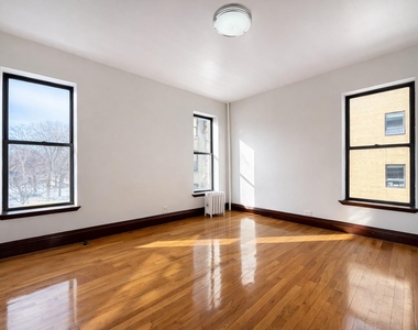 28 West 125 Street - Photo Thumbnail 5