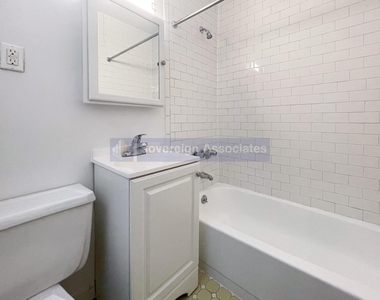 953 Amsterdam Avenue - Photo Thumbnail 4