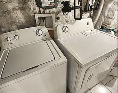 32 Woodbine Street - Photo Thumbnail 15