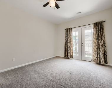 2444 Norwood Drive Se - Photo Thumbnail 12