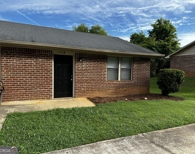 118 Michele Place - Photo Thumbnail 1