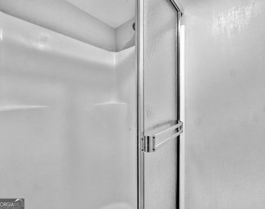 608 Silver Trace Court - Photo Thumbnail 16