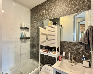 376 Graham Avenue - Photo Thumbnail 5