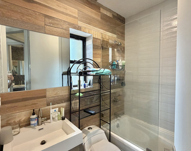 376 Graham Avenue - Photo Thumbnail 11