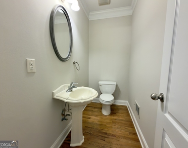 1221 Concord Road Se - Photo Thumbnail 8