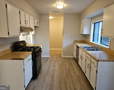 8147 Flamingo Drive - Photo Thumbnail 7