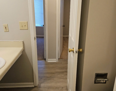 8147 Flamingo Drive - Photo Thumbnail 19