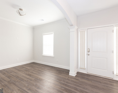 4510 Mountain Ivy Drive - Photo Thumbnail 1