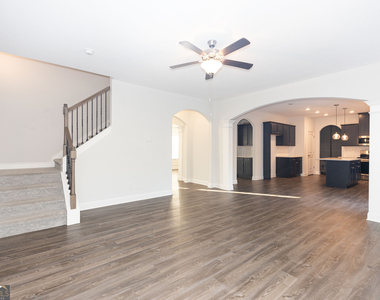 4510 Mountain Ivy Drive - Photo Thumbnail 3