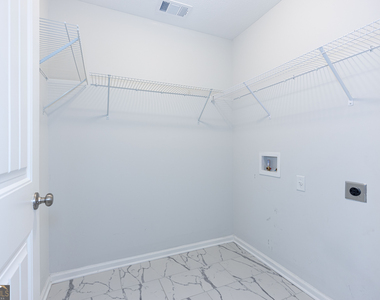 4510 Mountain Ivy Drive - Photo Thumbnail 17