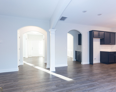 4510 Mountain Ivy Drive - Photo Thumbnail 8