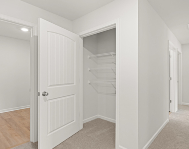 98 Babcock Drive Ne - Photo Thumbnail 10