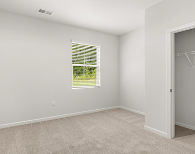 98 Babcock Drive Ne - Photo Thumbnail 7