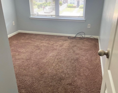 6316 Ellenwood Drive - Photo Thumbnail 17