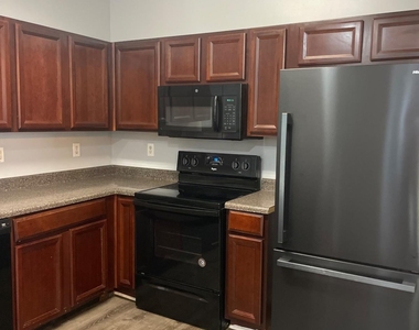 6316 Ellenwood Drive - Photo Thumbnail 3
