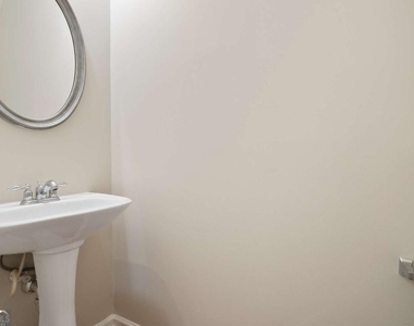 2330 Meadow Peak Point - Photo Thumbnail 7