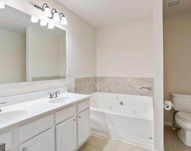 2330 Meadow Peak Point - Photo Thumbnail 11
