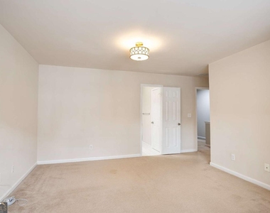 2330 Meadow Peak Point - Photo Thumbnail 16