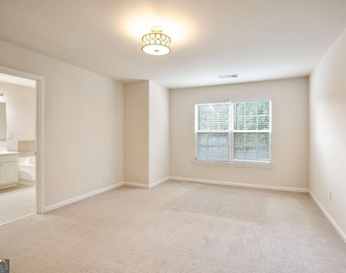 2330 Meadow Peak Point - Photo Thumbnail 8