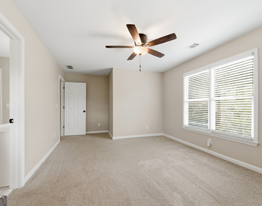 2570 Wood Creek Court - Photo Thumbnail 46