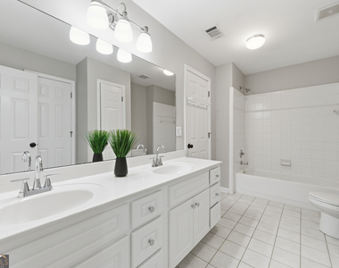 2570 Wood Creek Court - Photo Thumbnail 42
