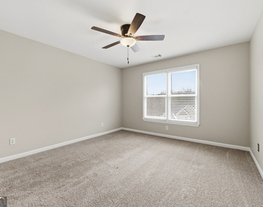 2570 Wood Creek Court - Photo Thumbnail 41