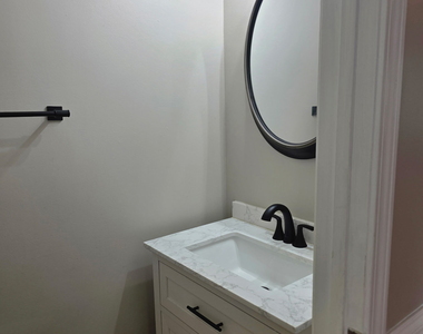 2257 Roseberry Lane - Photo Thumbnail 27