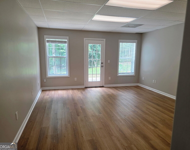 2257 Roseberry Lane - Photo Thumbnail 29