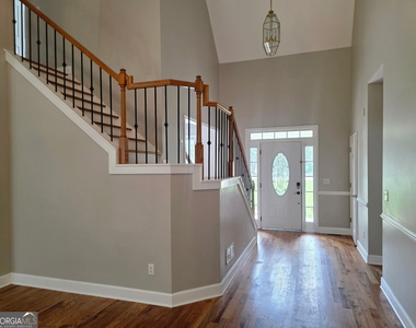 2257 Roseberry Lane - Photo Thumbnail 1