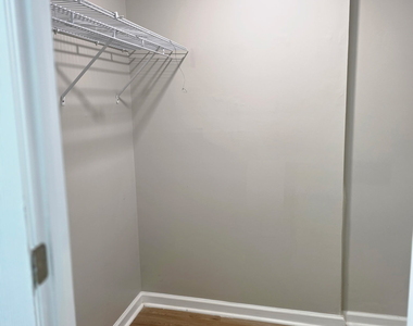 2257 Roseberry Lane - Photo Thumbnail 31