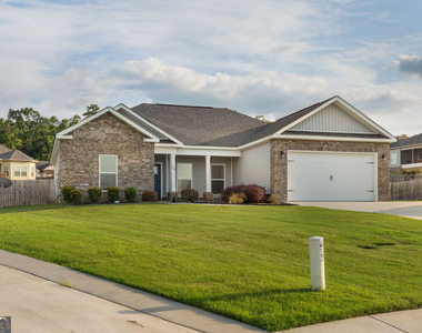 404 Ledford Way - Photo Thumbnail 11