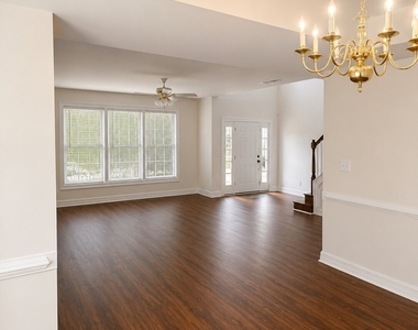 2900 The Terraces Way - Photo Thumbnail 4