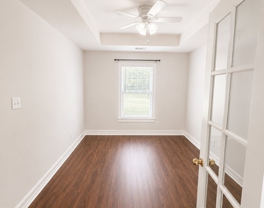 2900 The Terraces Way - Photo Thumbnail 13