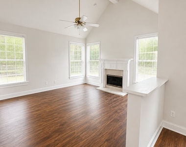 2900 The Terraces Way - Photo Thumbnail 5