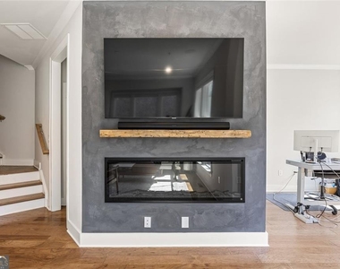 2145 Burnside Drive Nw - Photo Thumbnail 19