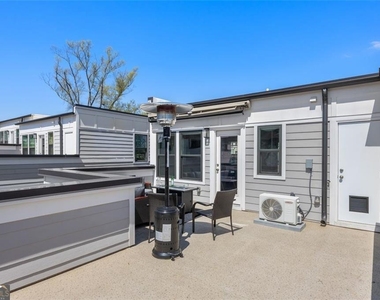 2145 Burnside Drive Nw - Photo Thumbnail 50