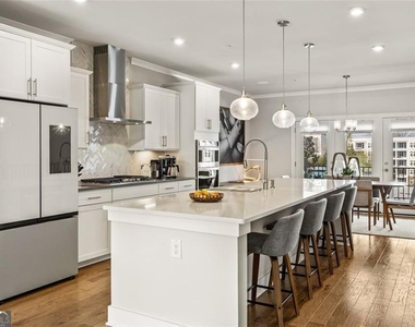 2145 Burnside Drive Nw - Photo Thumbnail 9