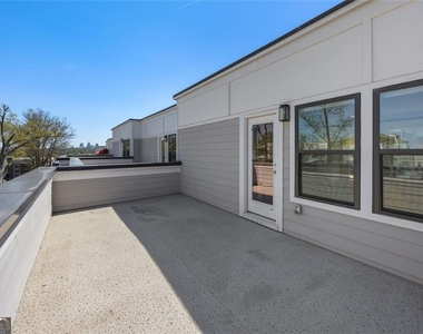 2145 Burnside Drive Nw - Photo Thumbnail 52