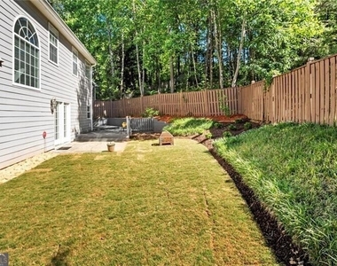 4220 Hunters Green Way Ne - Photo Thumbnail 33