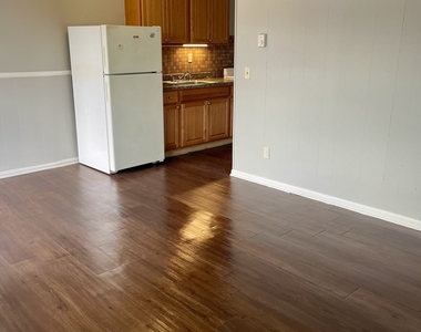 630 Burson Avenue - Photo Thumbnail 3