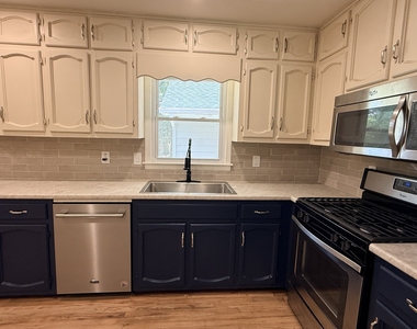 60 Timber Mill Circle - Photo Thumbnail 8