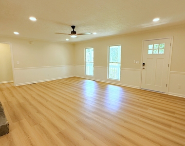 60 Timber Mill Circle - Photo Thumbnail 4