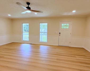 60 Timber Mill Circle - Photo Thumbnail 3