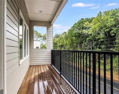 1436 Walker Place Se - Photo Thumbnail 21