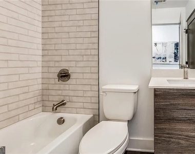 1436 Walker Place Se - Photo Thumbnail 17