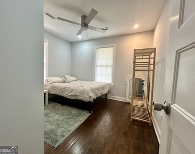 551 Culberson Street Sw - Photo Thumbnail 10