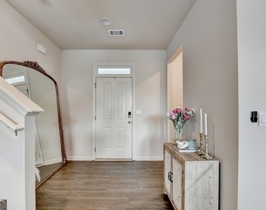 52 Brode Lane - Photo Thumbnail 2